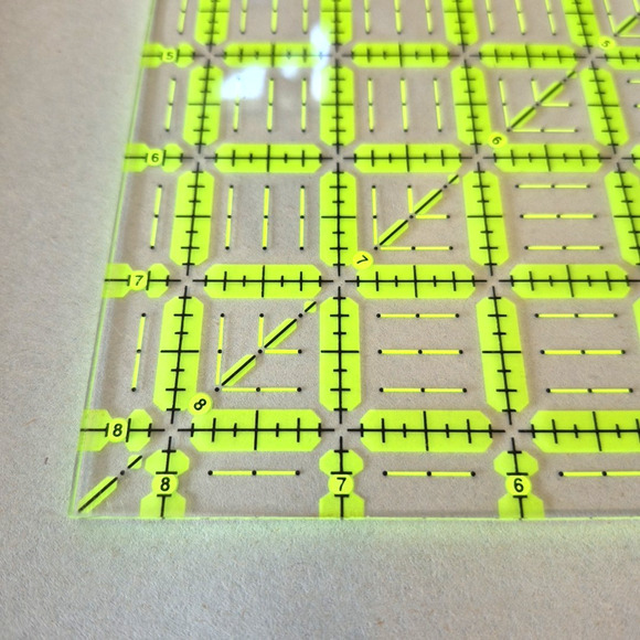 Omnigrip by Omnigrid #RN85 Acyrlic Ruler 8 1/2" x 8 1/2" Sewing Quilting Craft - Picture 4 of 6